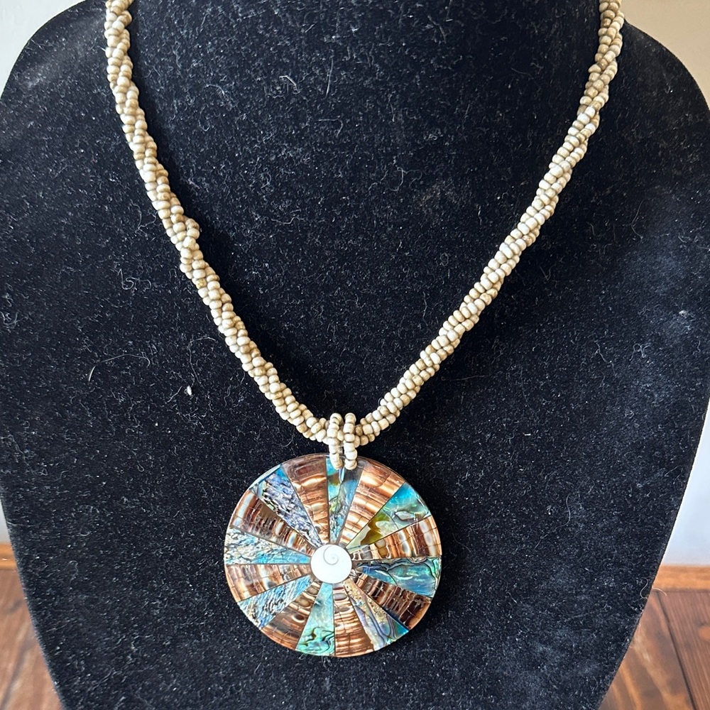 Artisan Cream Beaded Necklace with Multicolor Pendant